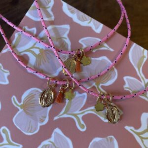 COLLIER ROSA MÉDAILLE